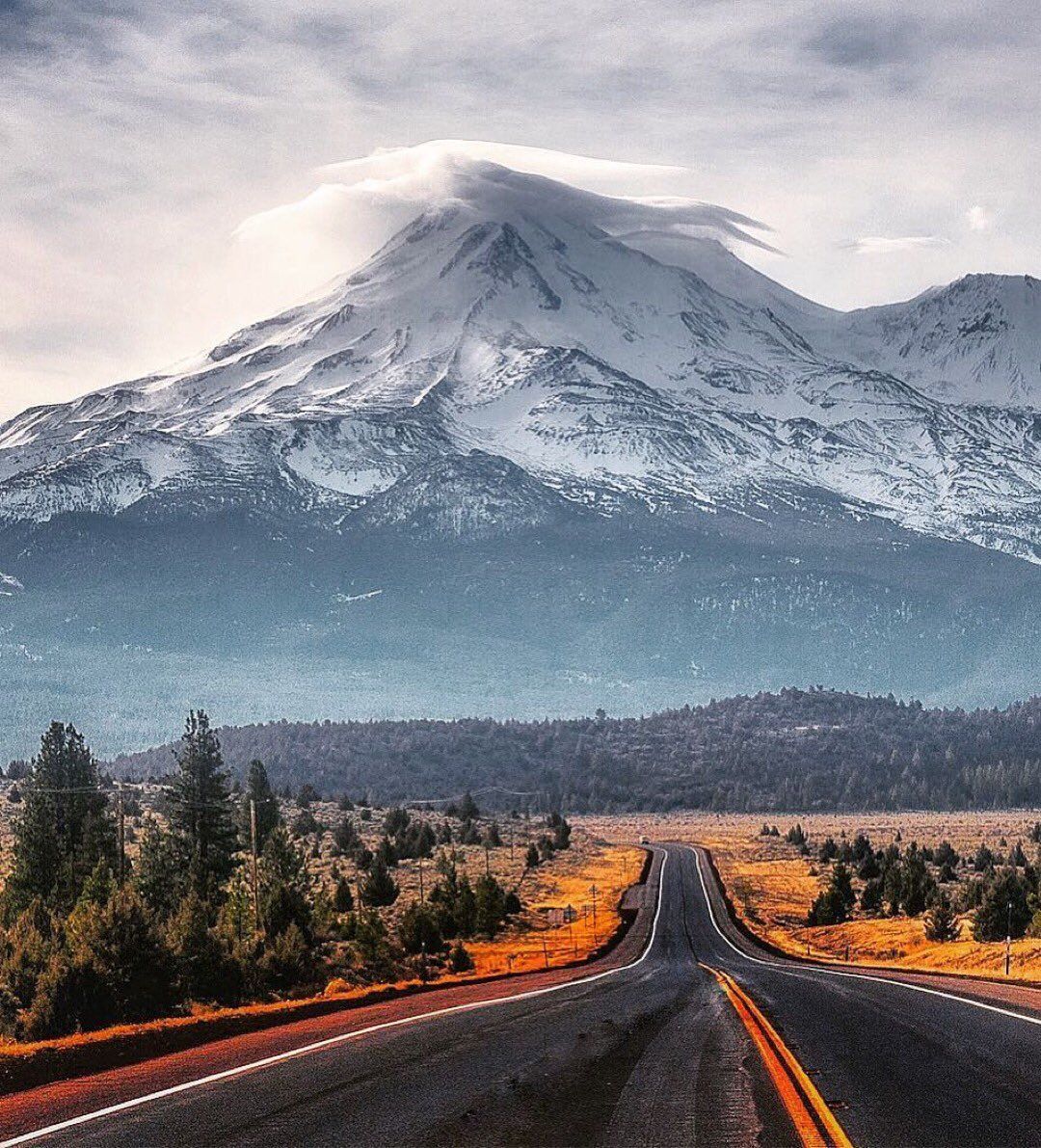 Road to Mt. Shasta