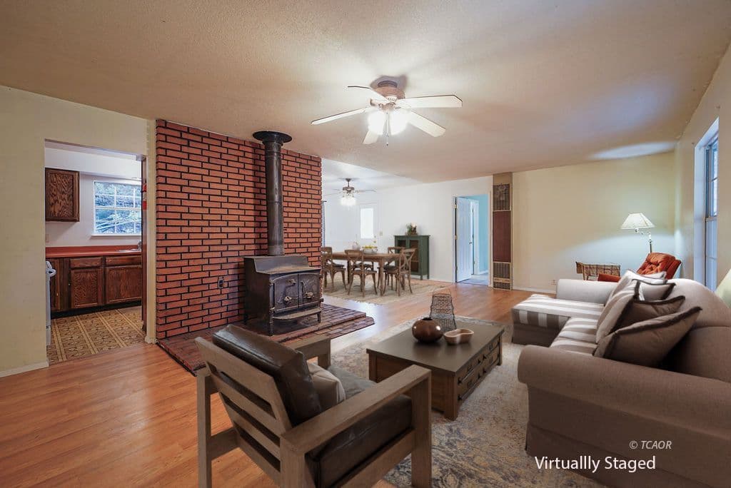 51 Pleasant Dr 2