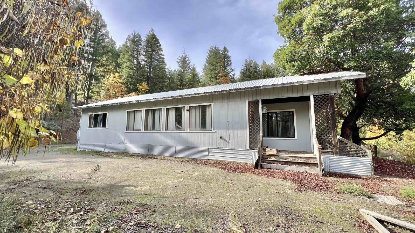 144 S Salt Creek Rd