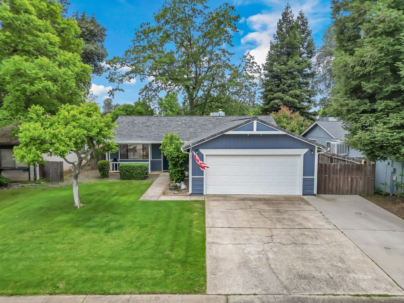 3930 Sunwood Drive