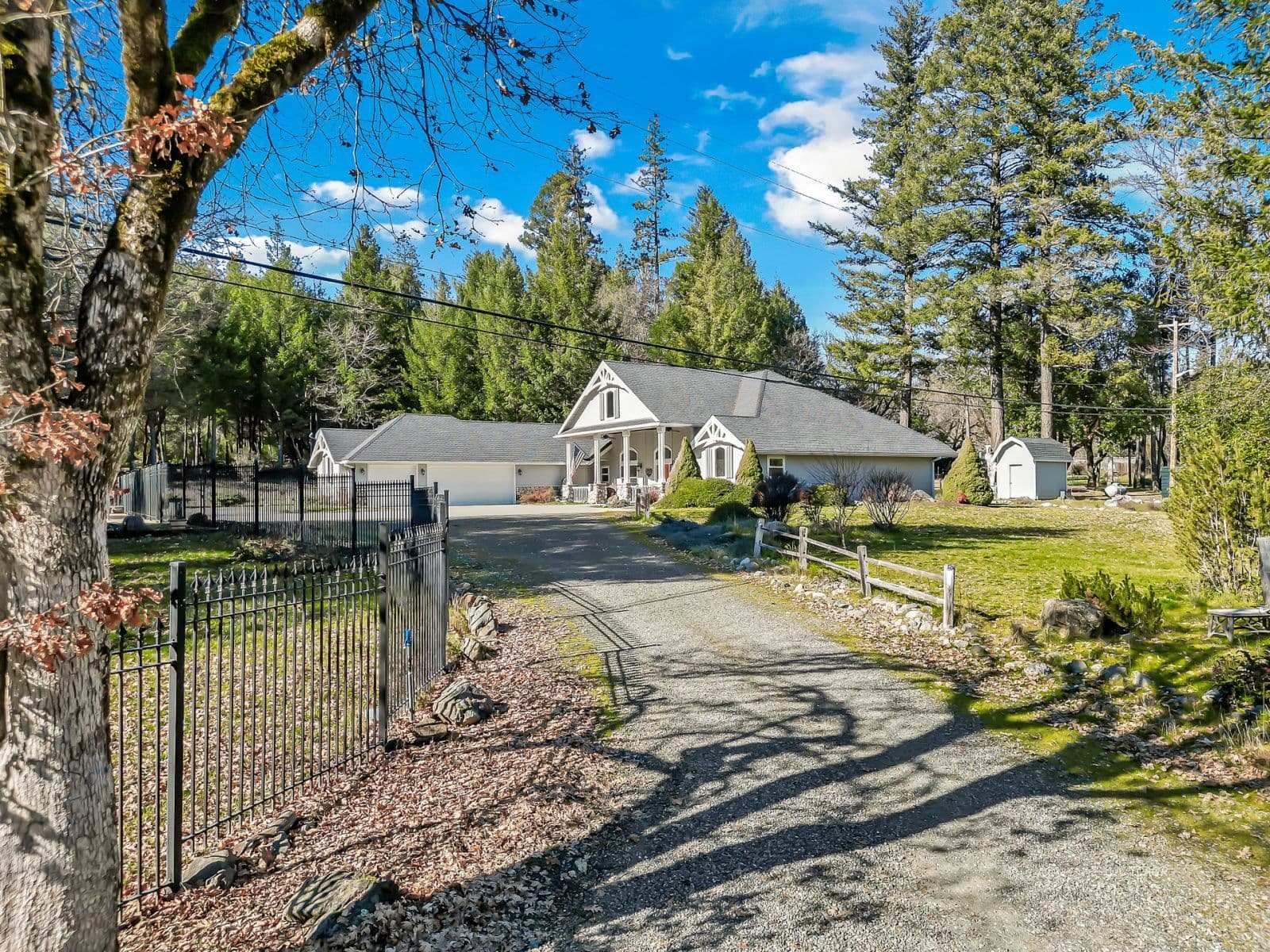 75 Woody Ln 3