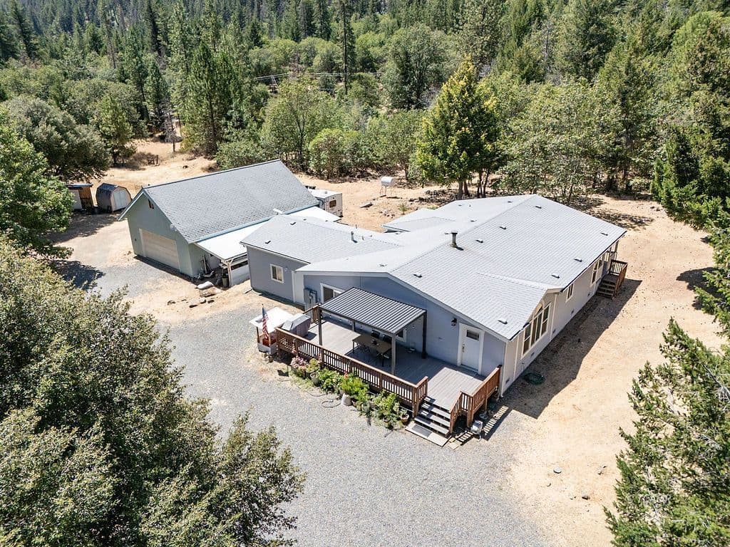 240 Senger Rd