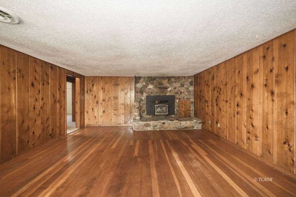 86 Long St 2