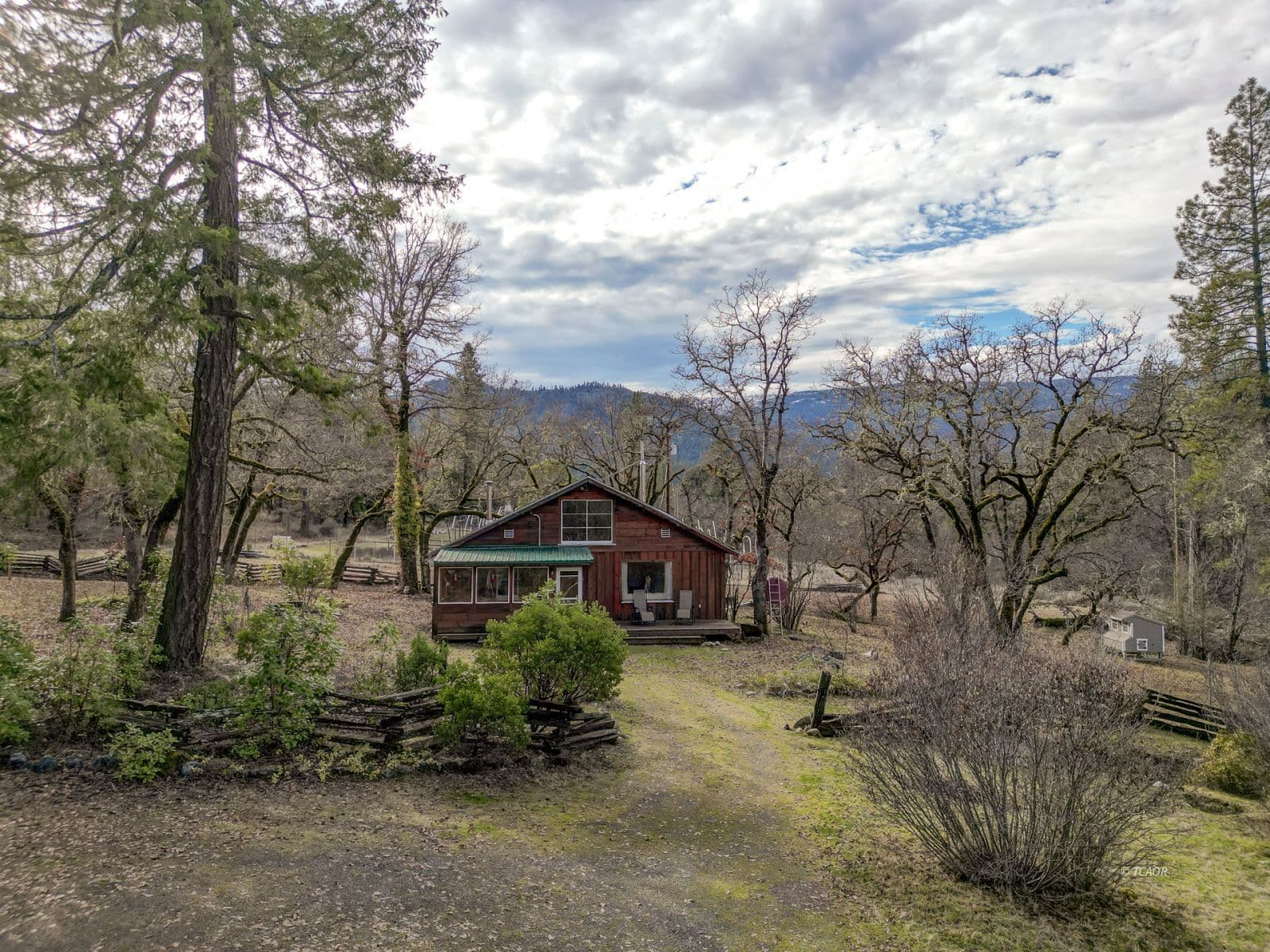 441 Creekside Lane