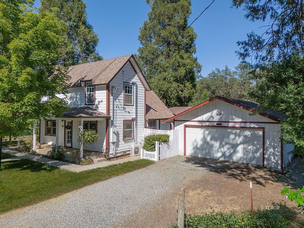 341 Mill St 2