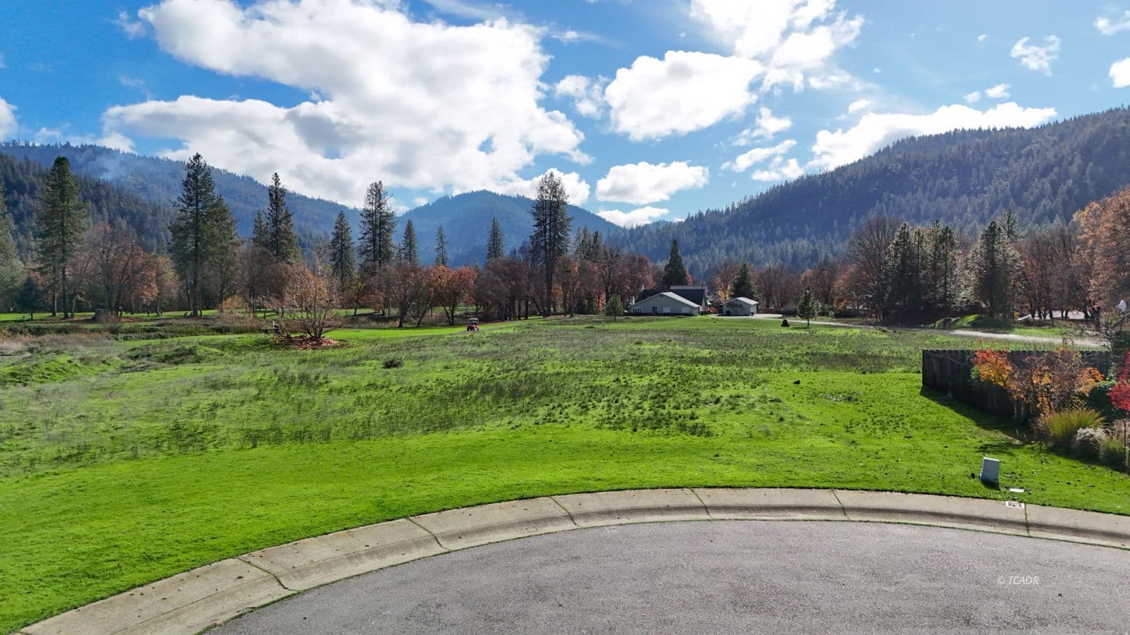 231 Fairway Dr 3
