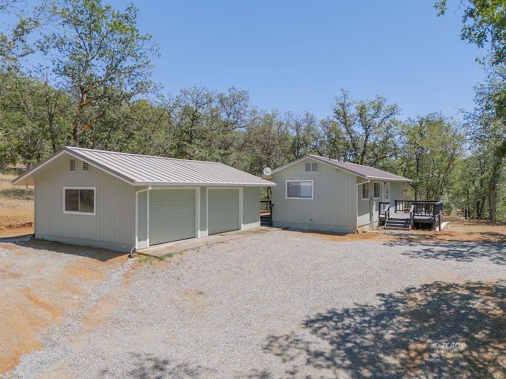 60 Quail Dr