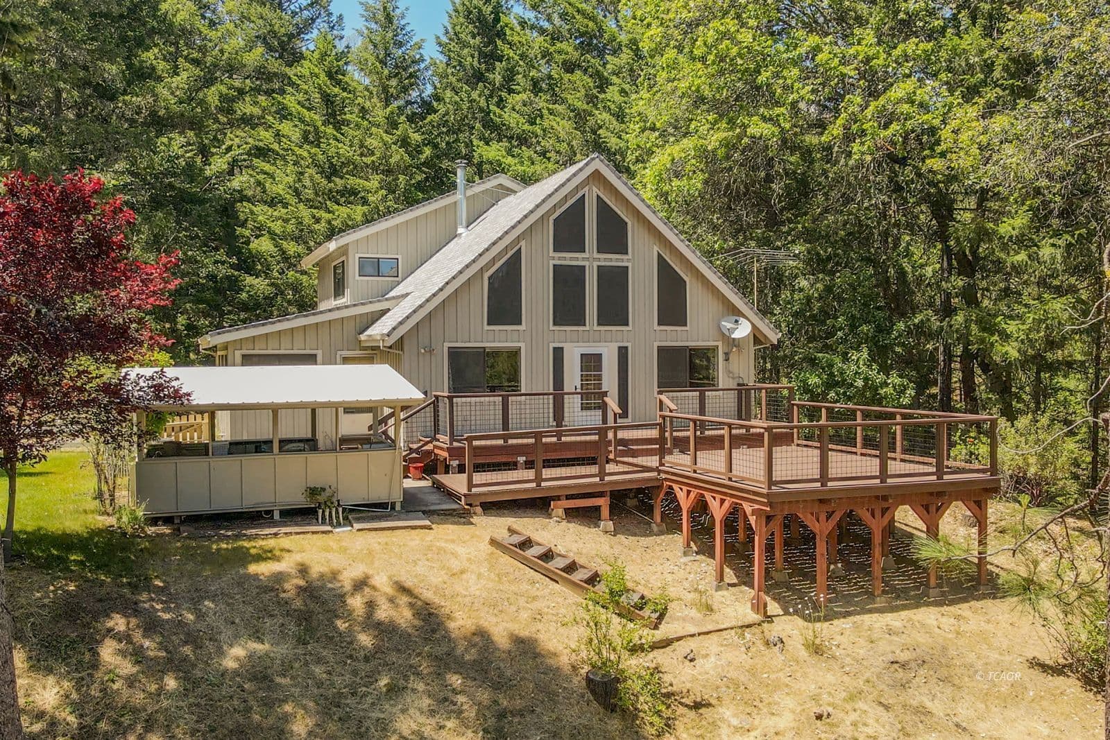 891 Salt Flat Rd