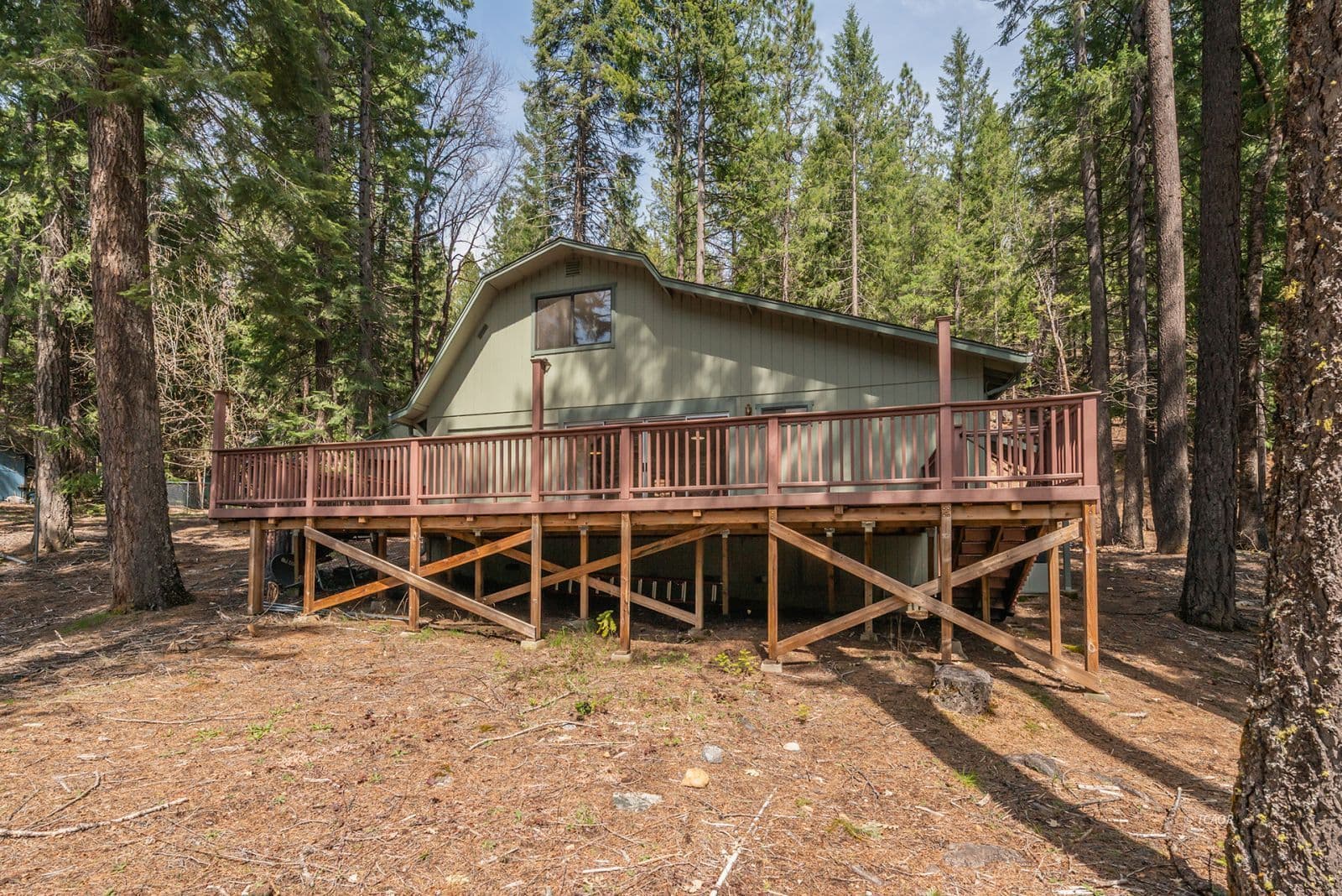 121,141 Mountain Aire Ln