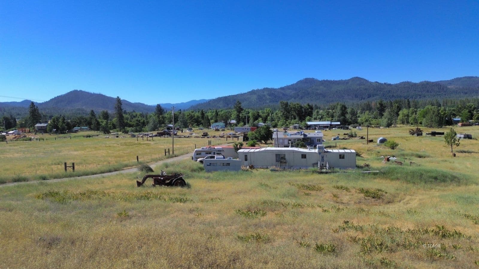 675 Hyampom Rd