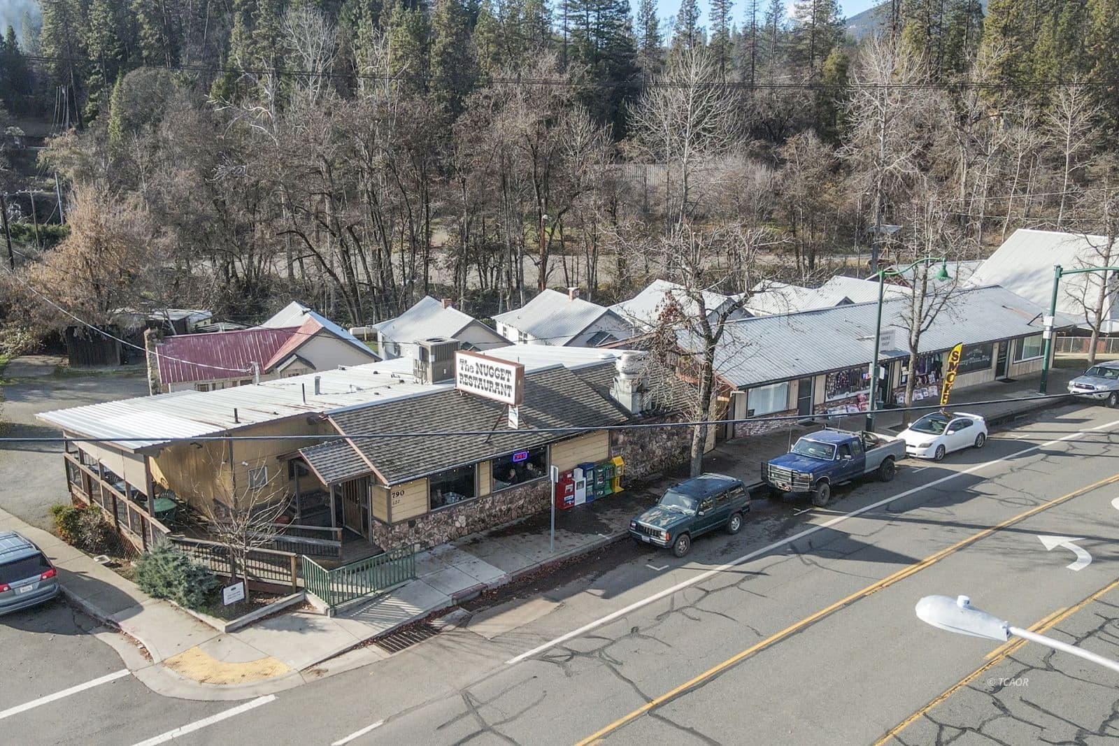 790 Main St
