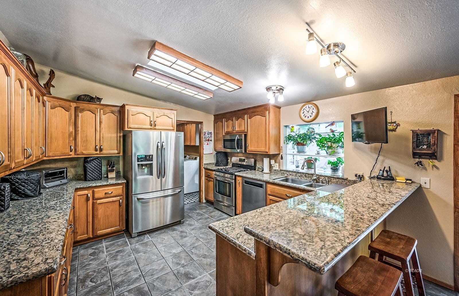 2167 Red Hill Rd 2