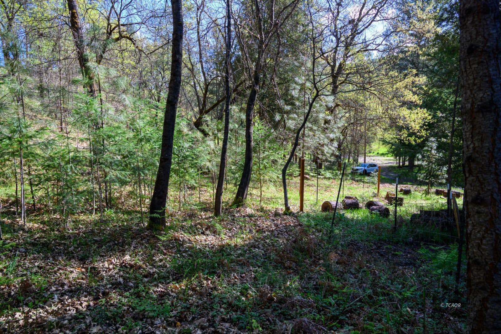 90 Hillcrest Dr