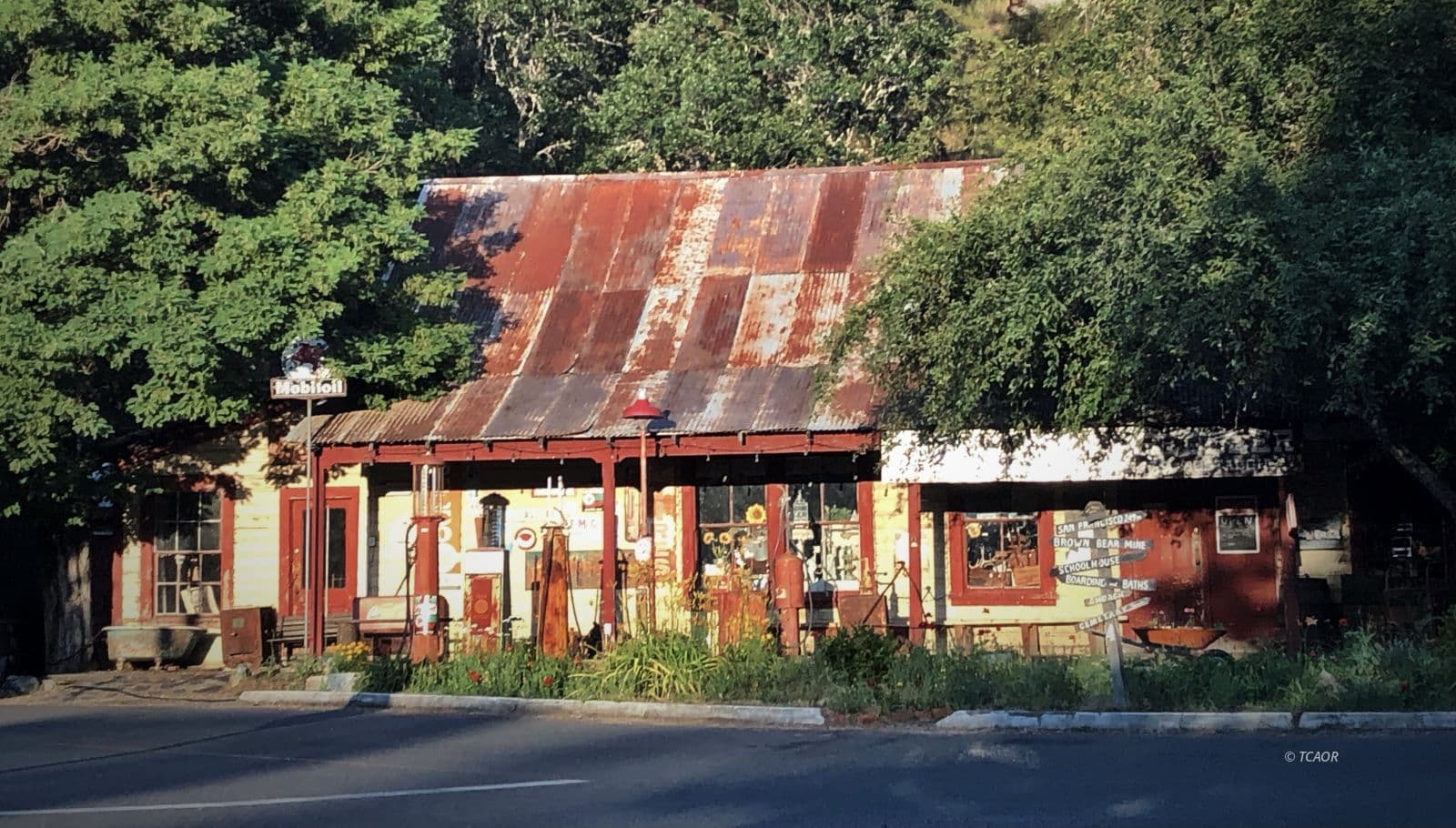 4 Deadwood Rd