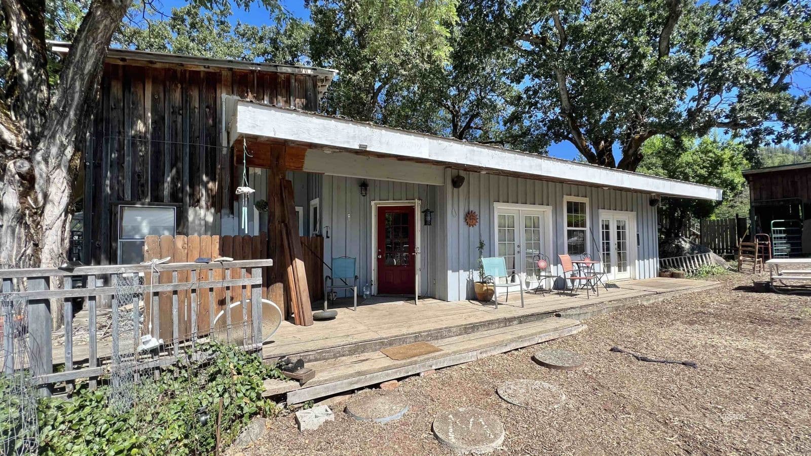 321 Olsen Creek Rd 2
