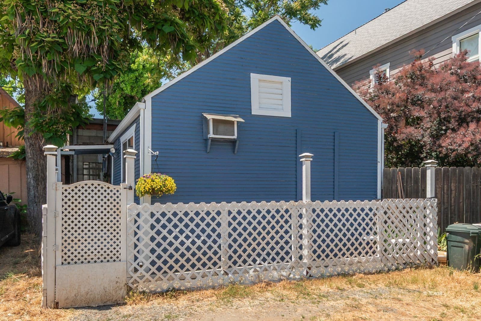 493 Main St