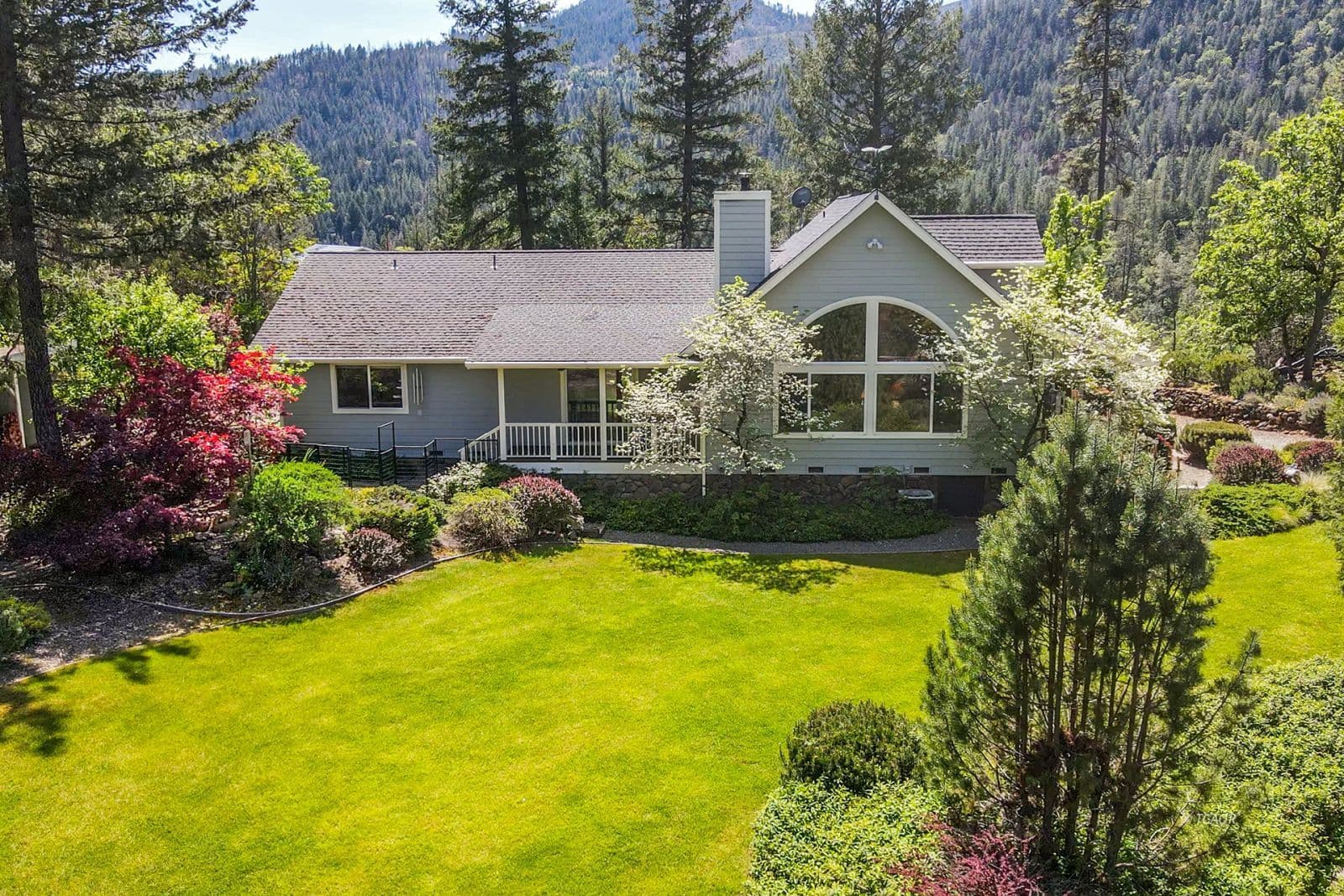 2051 Sky Ranch Rd